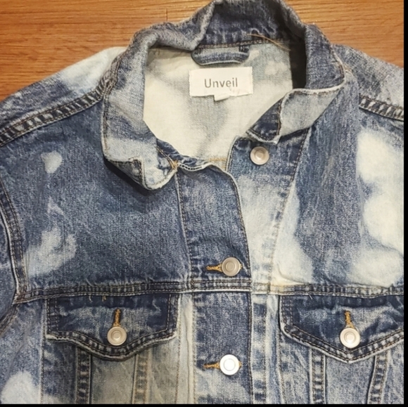 Unveil Bleach Washed Jean Jacket - Picture 16 of 16